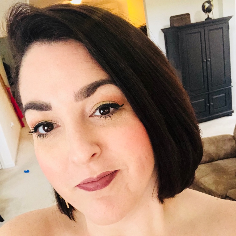 Meet your Posher, Jessica